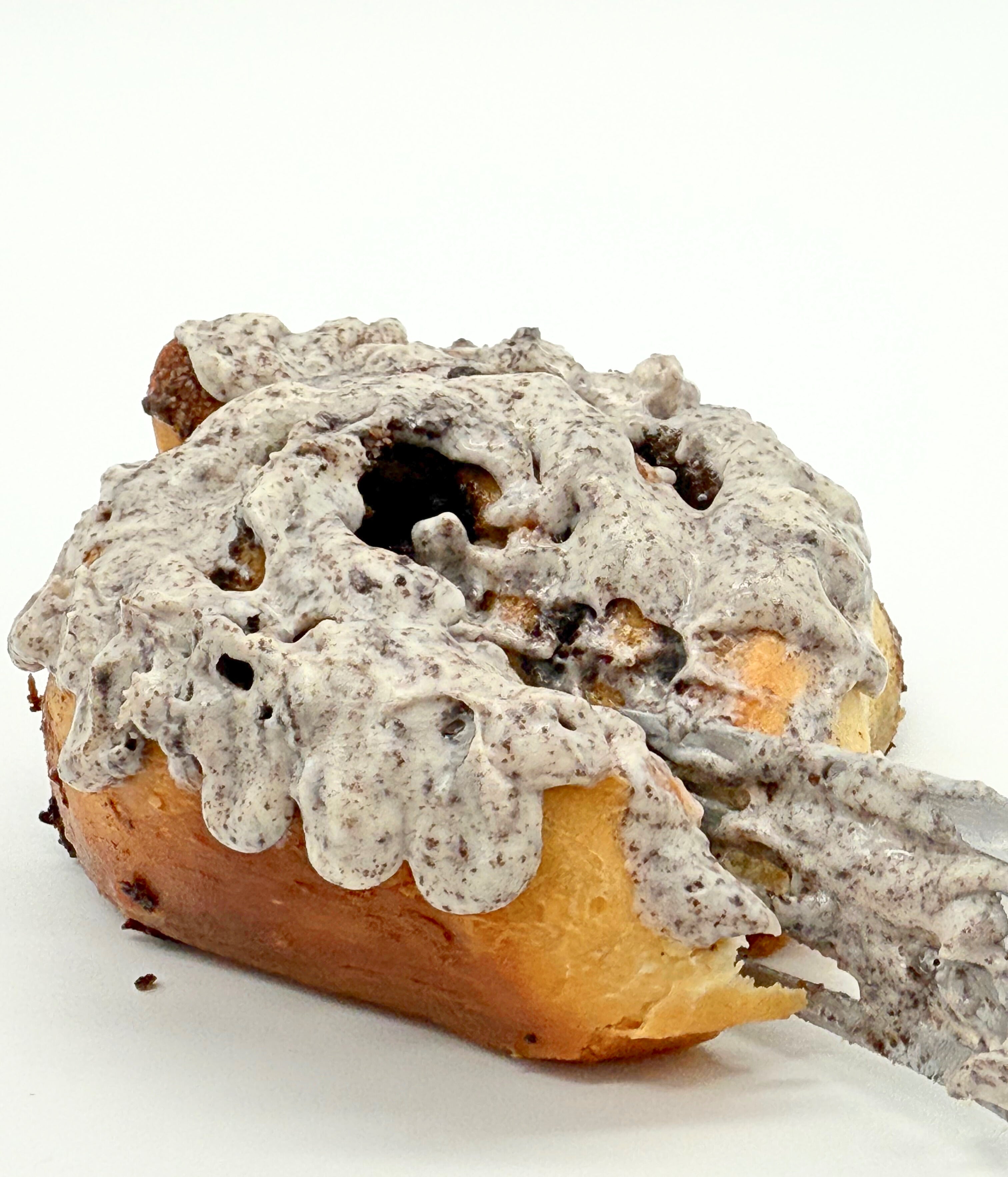 Cookies & Cream Cinnamon Rolls