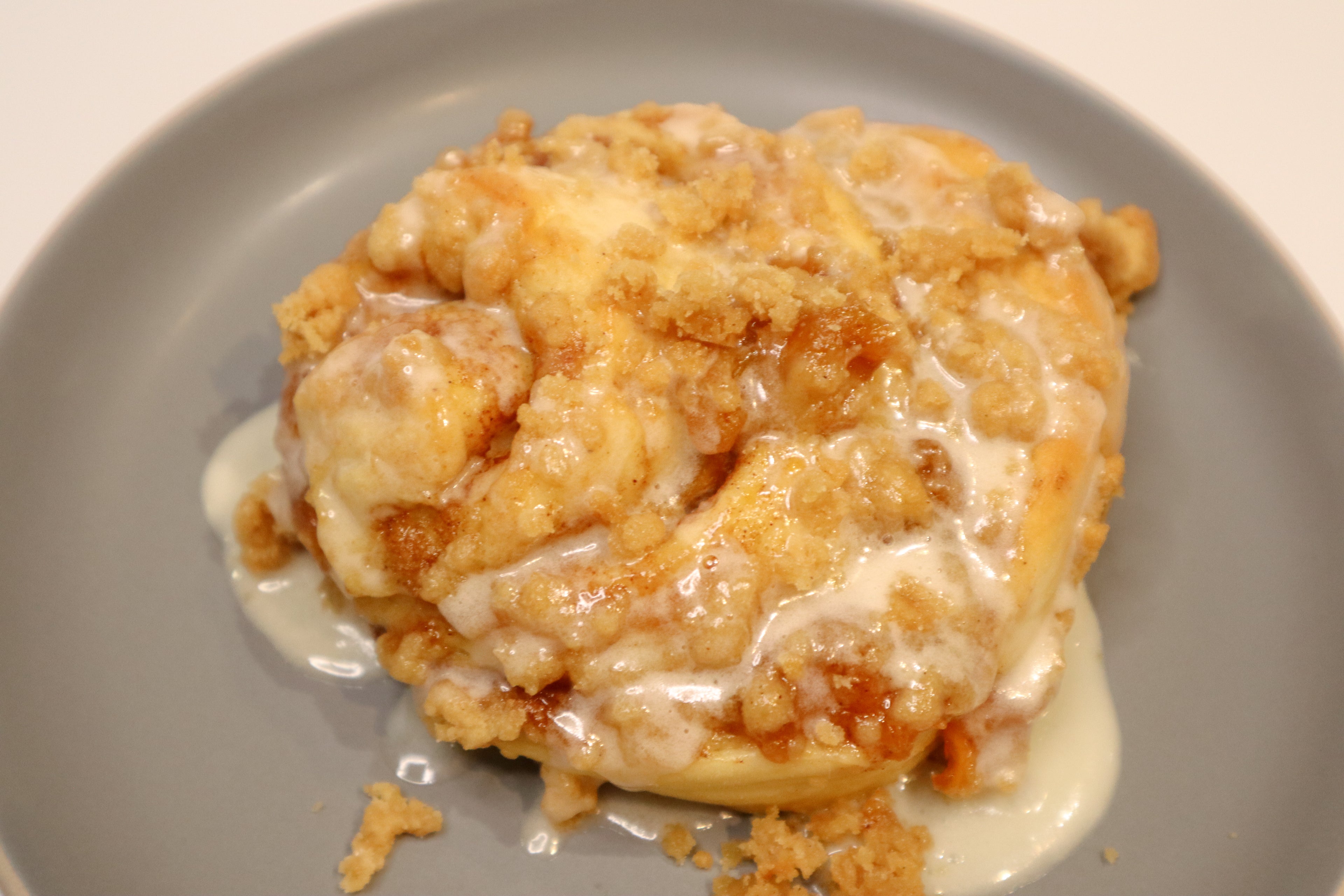 Peach Cobbler Cinnamon Roll