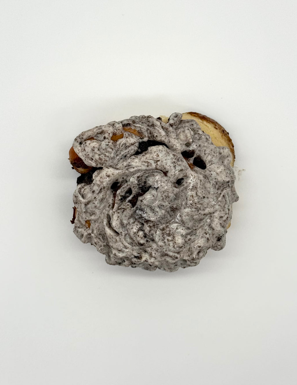 Cookies & Cream Cinnamon Rolls